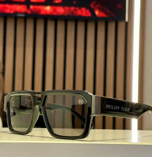 Philipp Plein - L'audace du design italien à votre portée 🇮🇹