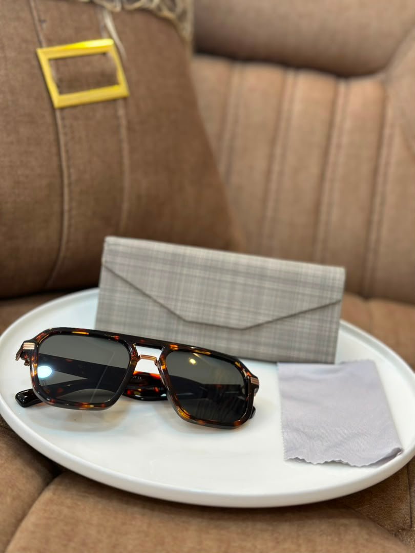 🕶️ Lunettes Cartier pour Homme L'Élégance Impériale – Image 3